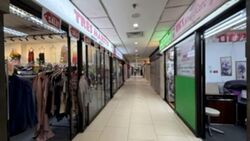 Lucky Plaza (D9), Shop House #628804321
